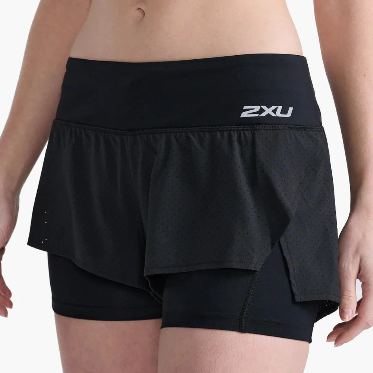 Women's 2XU Aero 2-in-1 4" Shorts