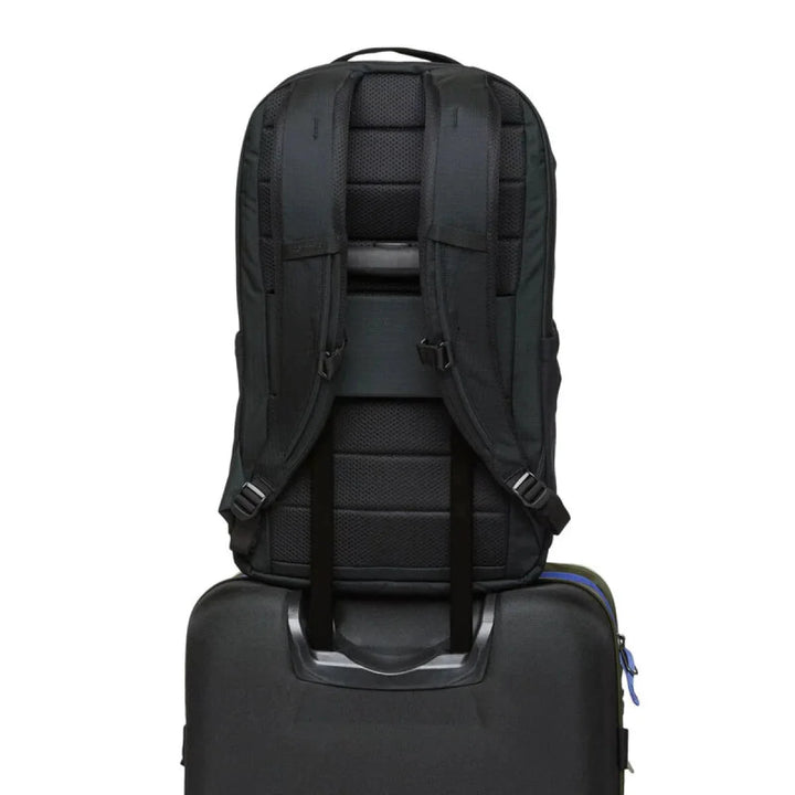 Cotopaxi Allpa 26L Daypack