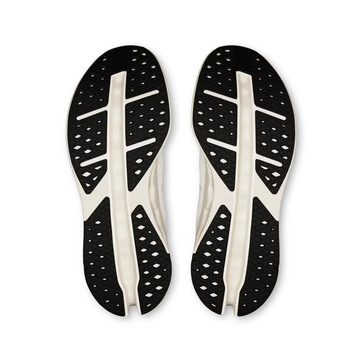 On Men’s Cloudsurfer Max