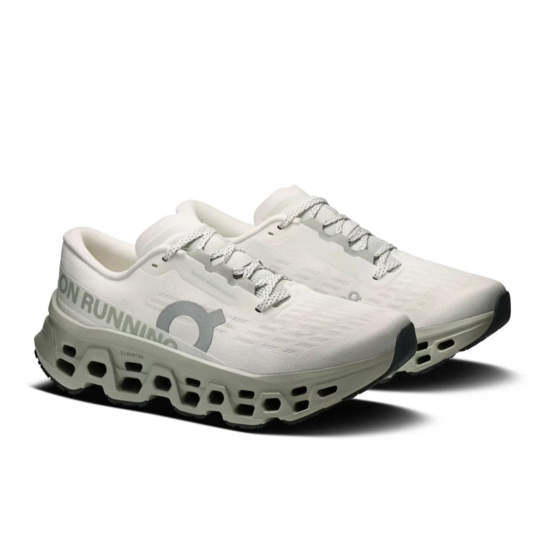 Women's On Cloudmonster 3