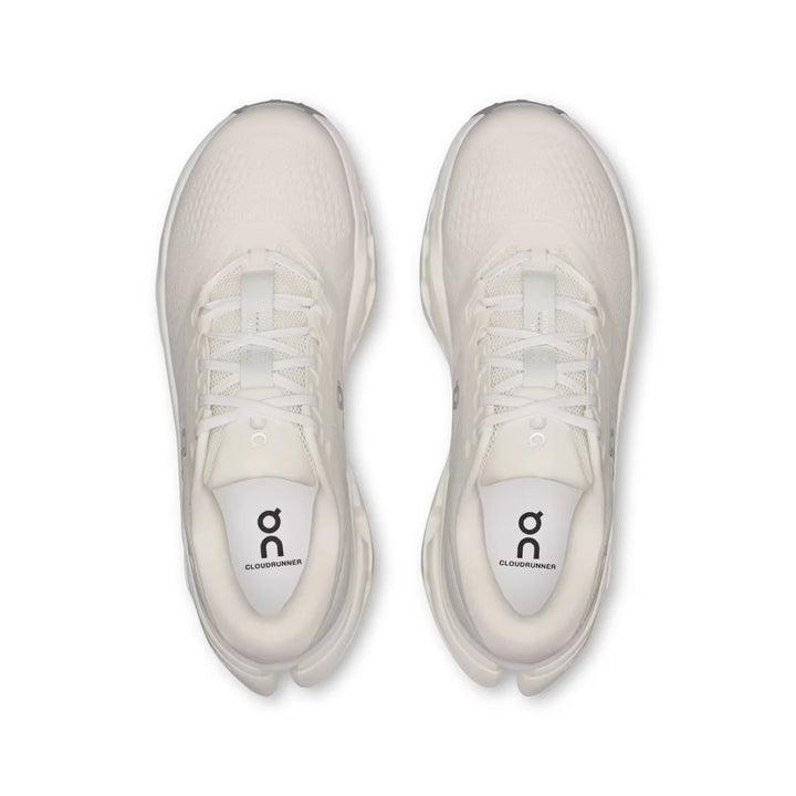 Women's On Cloudrunner 3