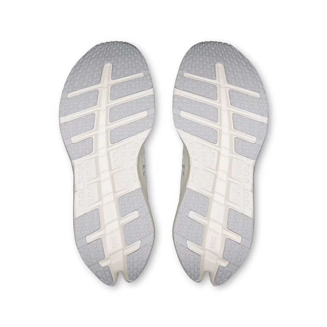 Women's On Cloudrunner 3