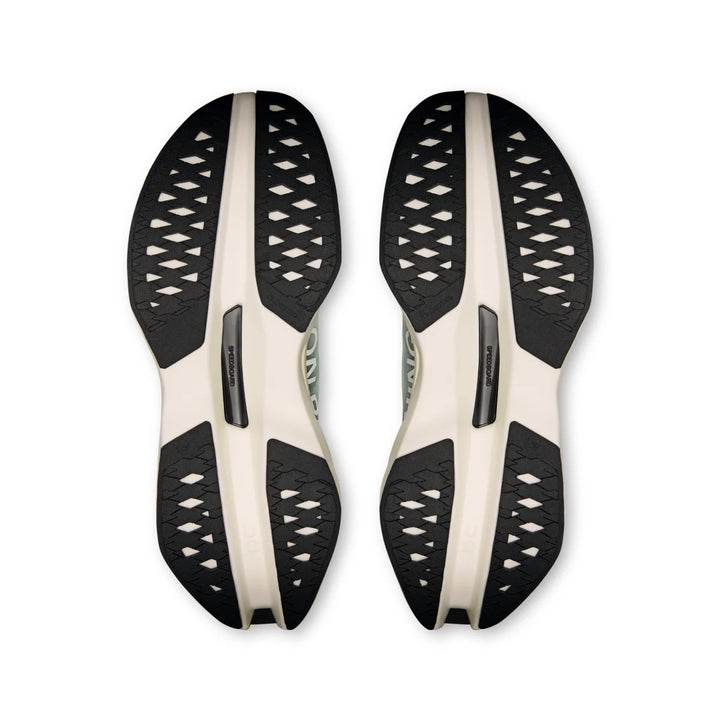 Men's On Cloudboom Max