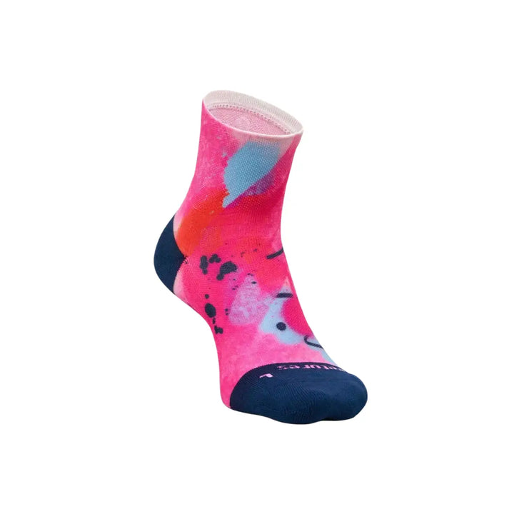 Unisex Feetures Elite Light Cushion Quarter International Women's Day Socks