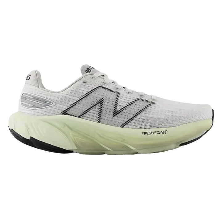 Men's New Balance Fresh Foam Balos