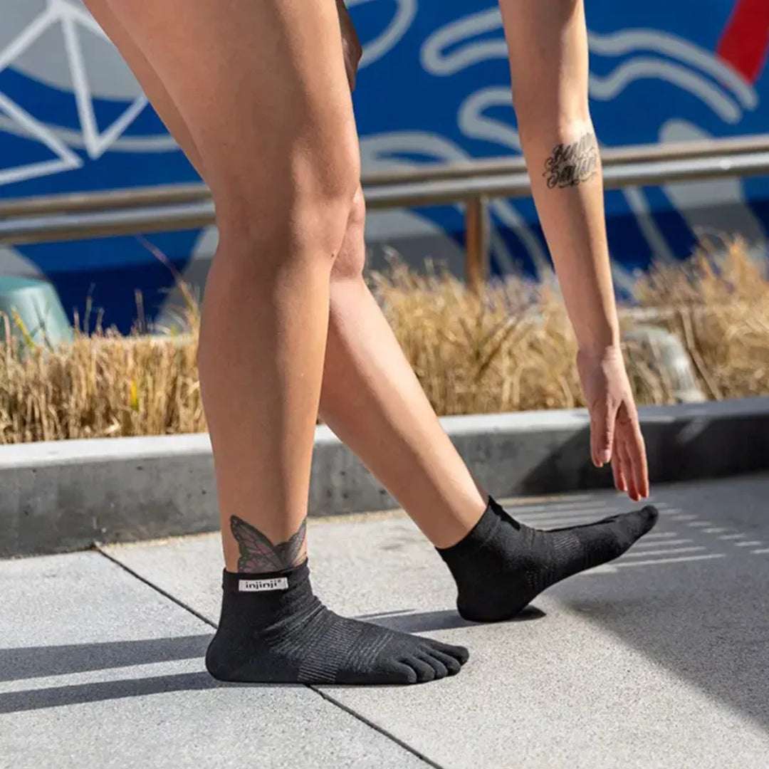 Unisex Injinji Run Lightweight Mini Crew Toe Socks
