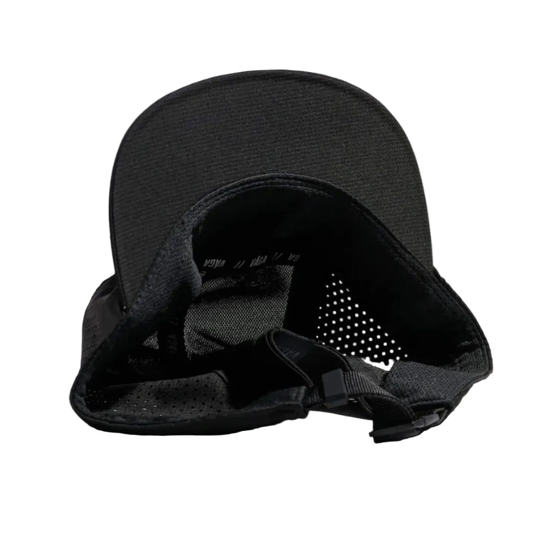 Vaga Feather Racing Cap