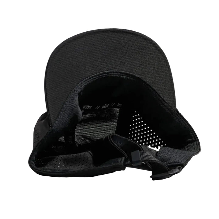Vaga Feather Racing Cap