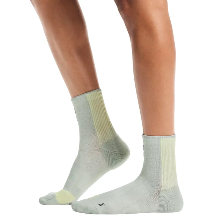 Unisex On Performance Run Mid Socks