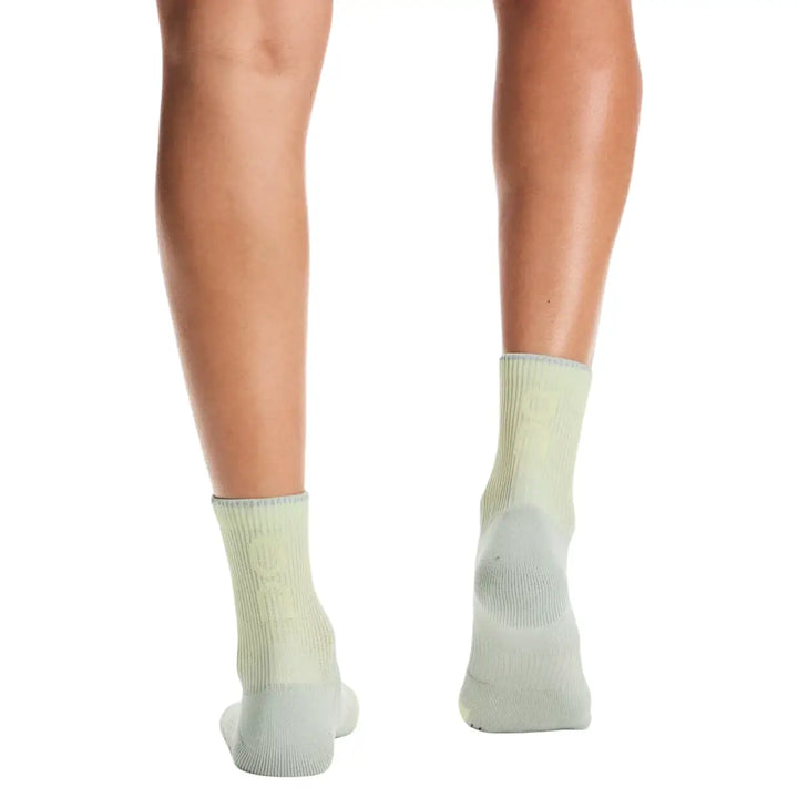 Unisex On Performance Run Mid Socks