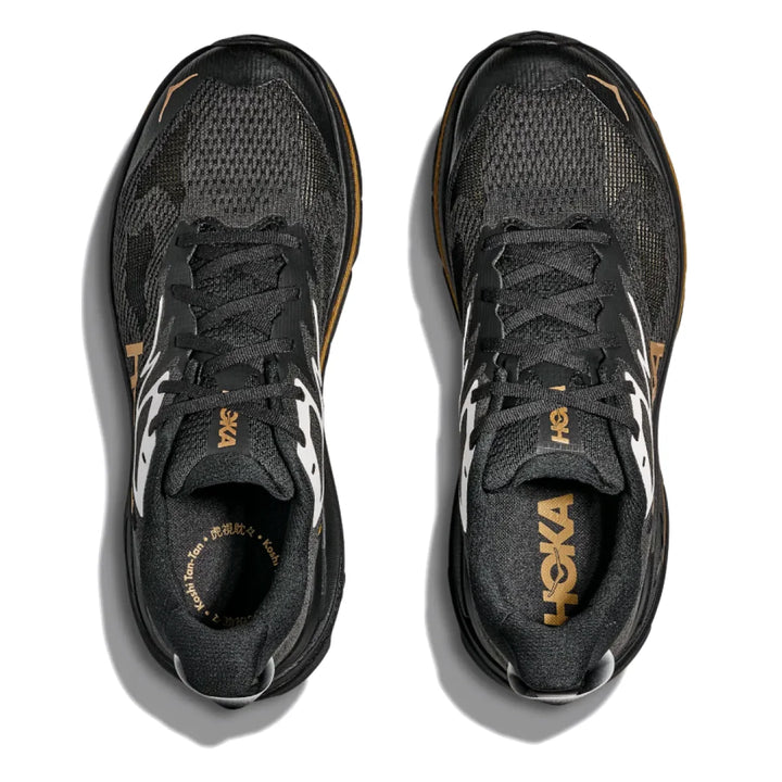Hoka Men’s Challenger 8