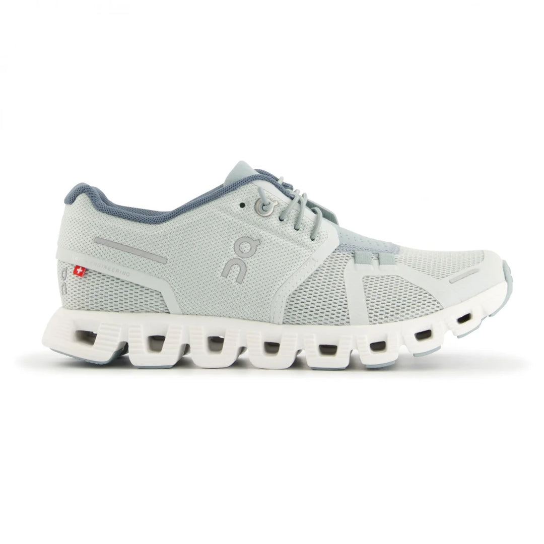 Women's On Cloud 5