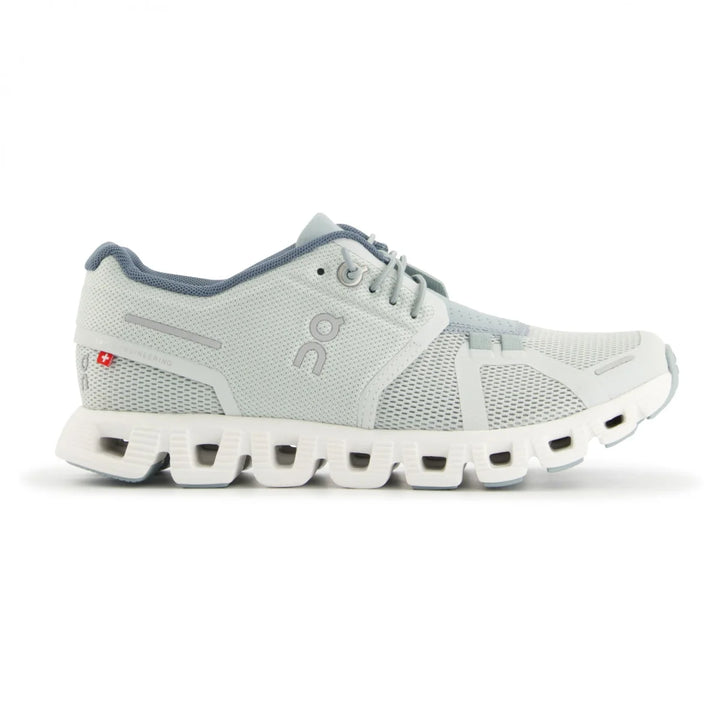 Women's On Cloud 5